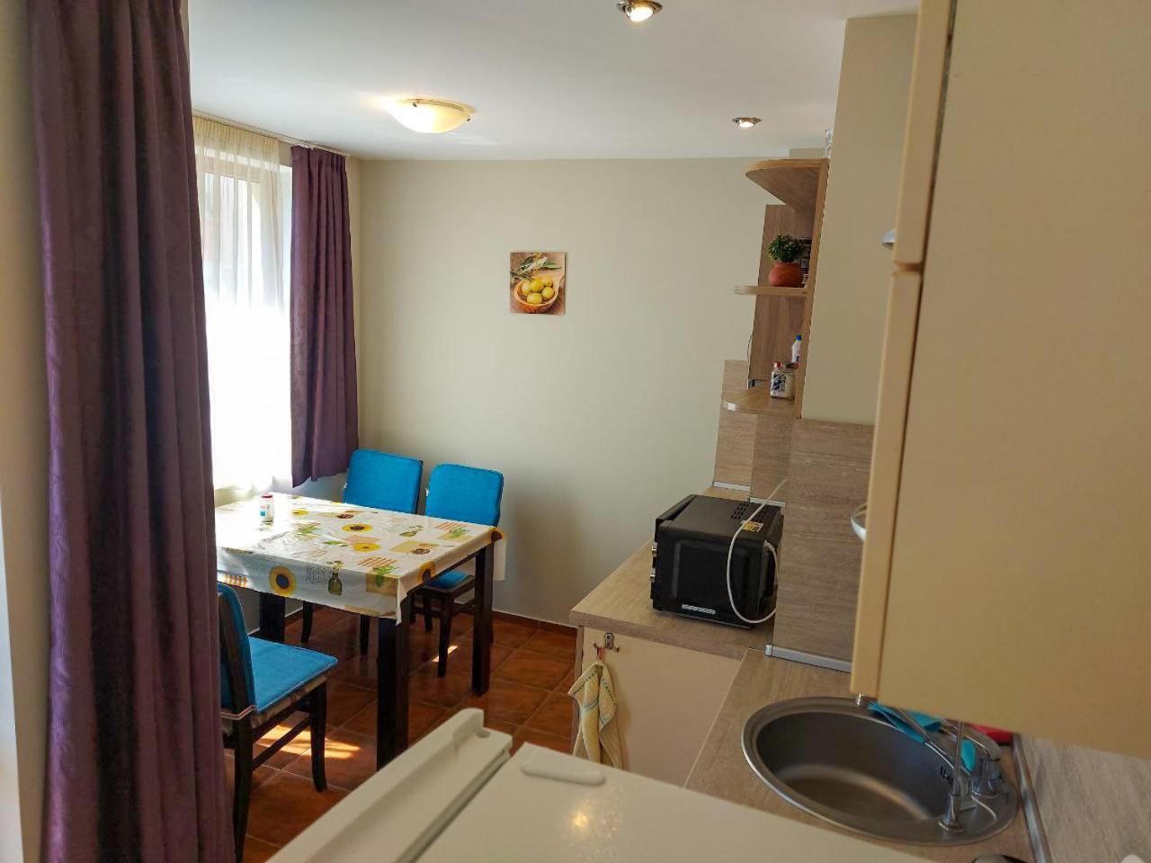 Golden House Apartments Golden Sands Bagian luar foto
